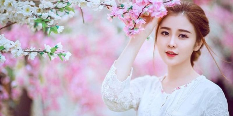 Giải mã chi tiết giấc mơ thấy gái đánh con gì?